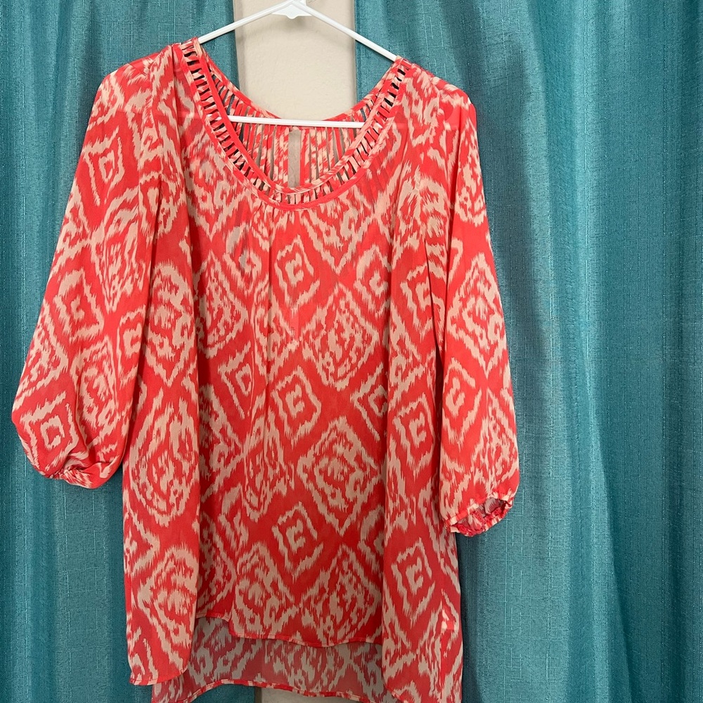 Women’s blouse